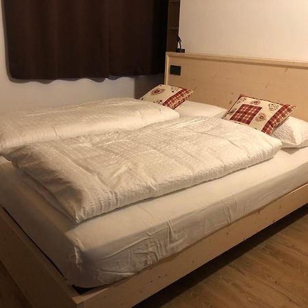 Tilde Lägenhet Tesero Exteriör bild